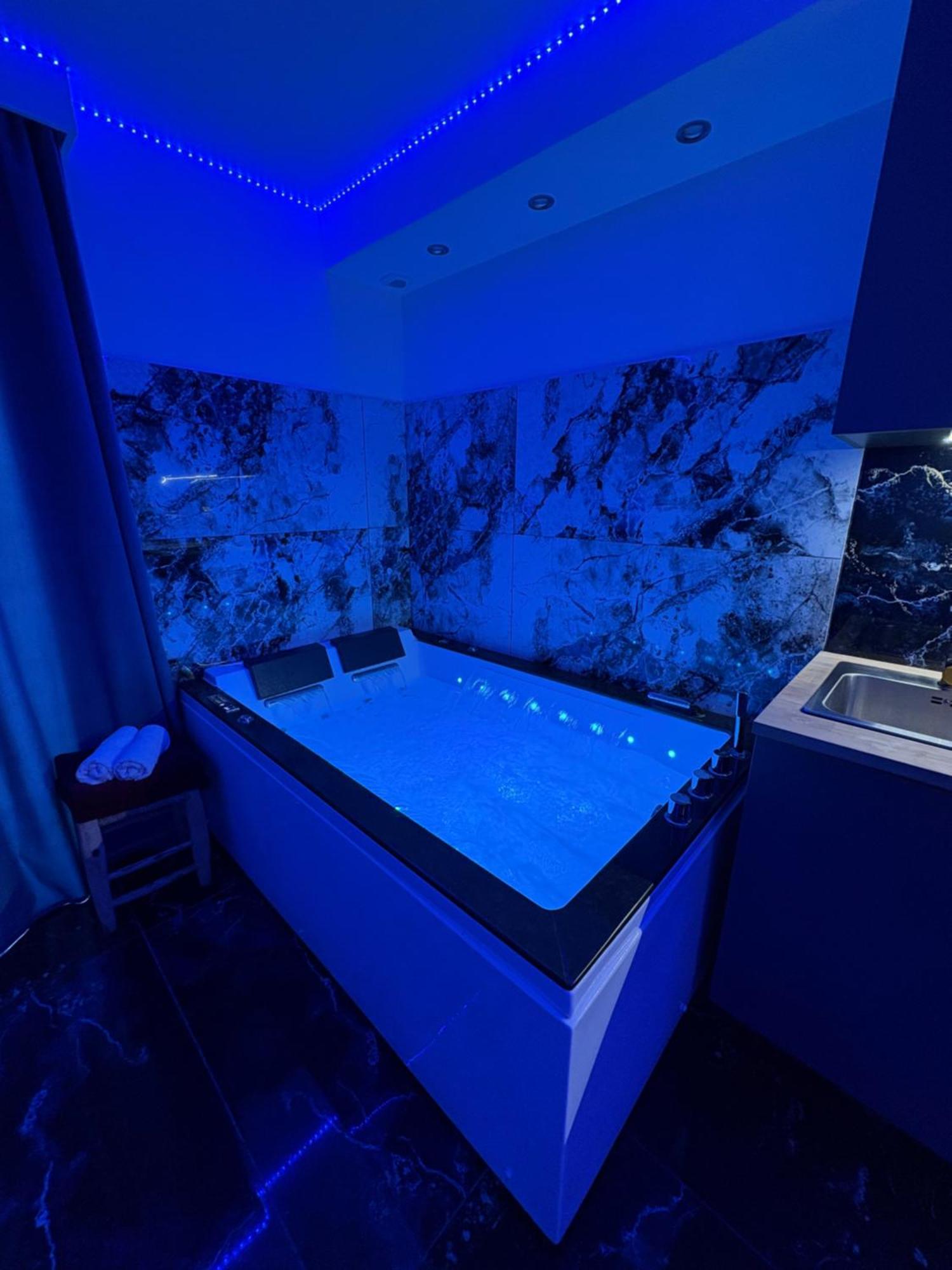 Studio Avec Jaccuzzi Saintry-sur-Seine Eksteriør bilde